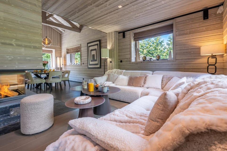 Living room, fireplace