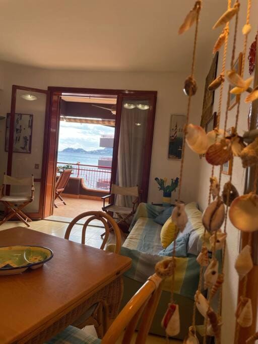 Living room, Seating area, Dining area, Sea view