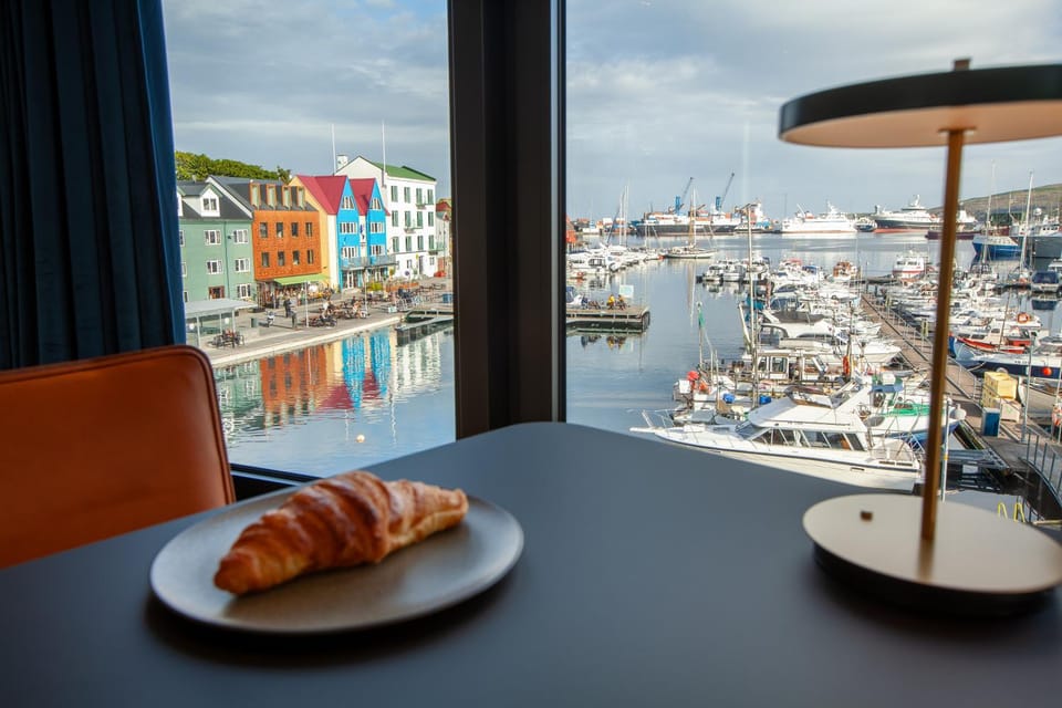 Business facilities, City view, Sea view