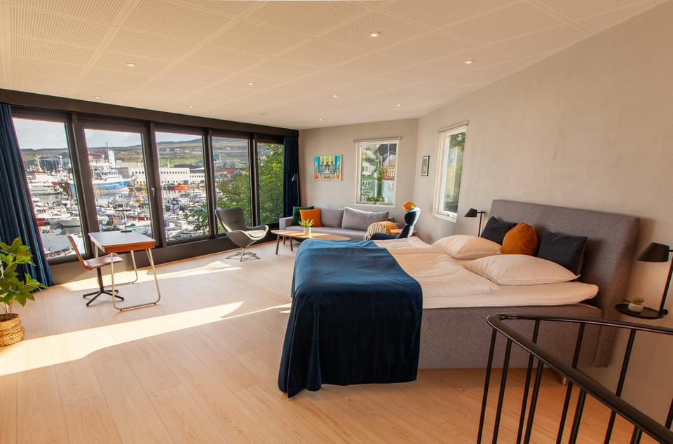 Bed, View (from property/room), Bedroom