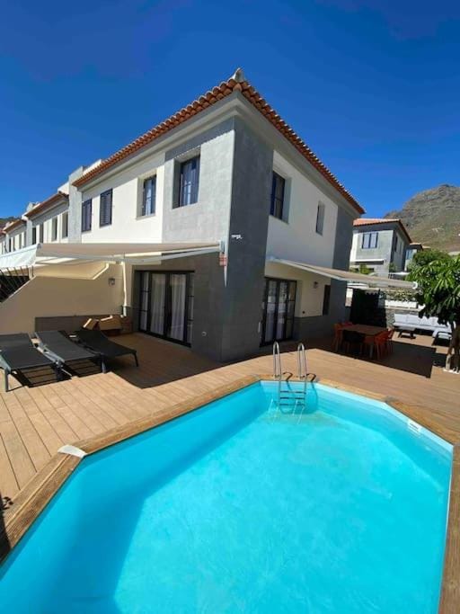 Garden, Balcony/Terrace