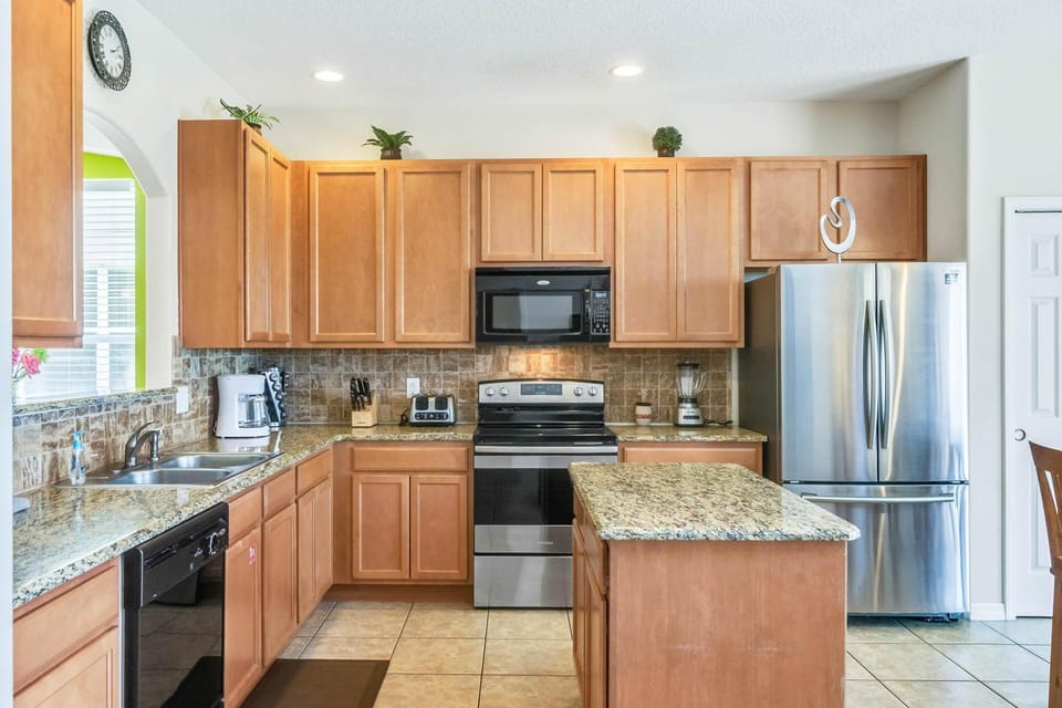 6 bedrooms pool home Gated resort Veranda Palms Villa in Kissimmee