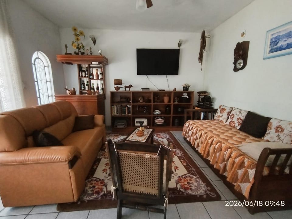CASA com ACOMODAÇÃO para 6 PESSOAS House in State of São Paulo