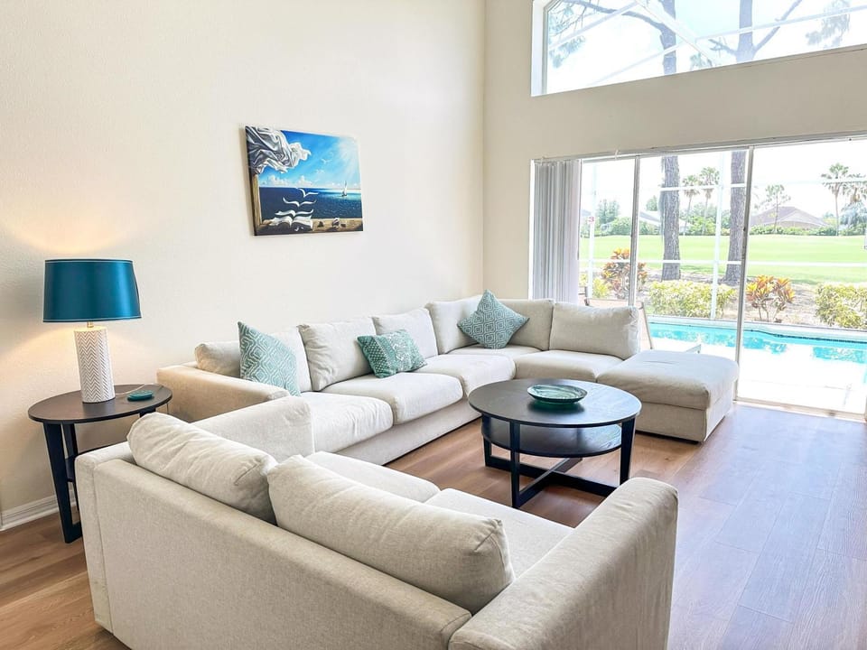 4 bedrooms pool home on Southern Dunes golf course Villa in Haines City