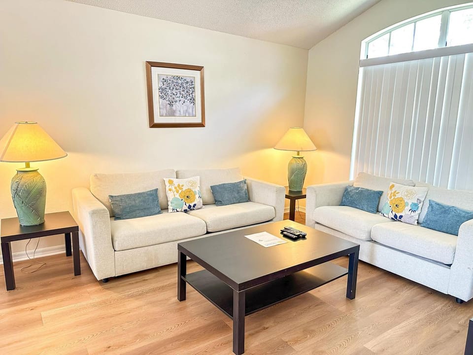 4 bedrooms pool home on Southern Dunes golf course Villa in Haines City
