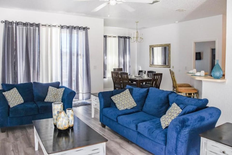 4 bedrooms pool home Highlands Reserve Villa in Four Corners