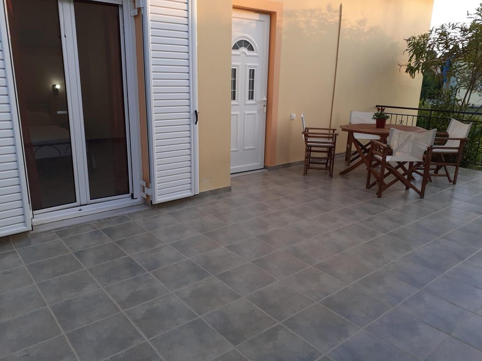 Phyllida Guest House - M3 House in Messenia