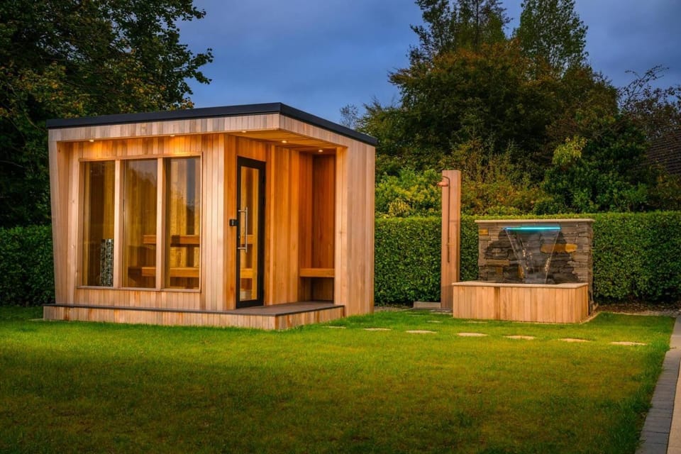 Lilys Pink House Villa in Northern Ireland