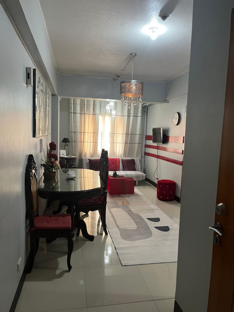 Montecito HOME AWAY FROM HOME, across NAIA Terminal 3 Apartment hotel in Pasay