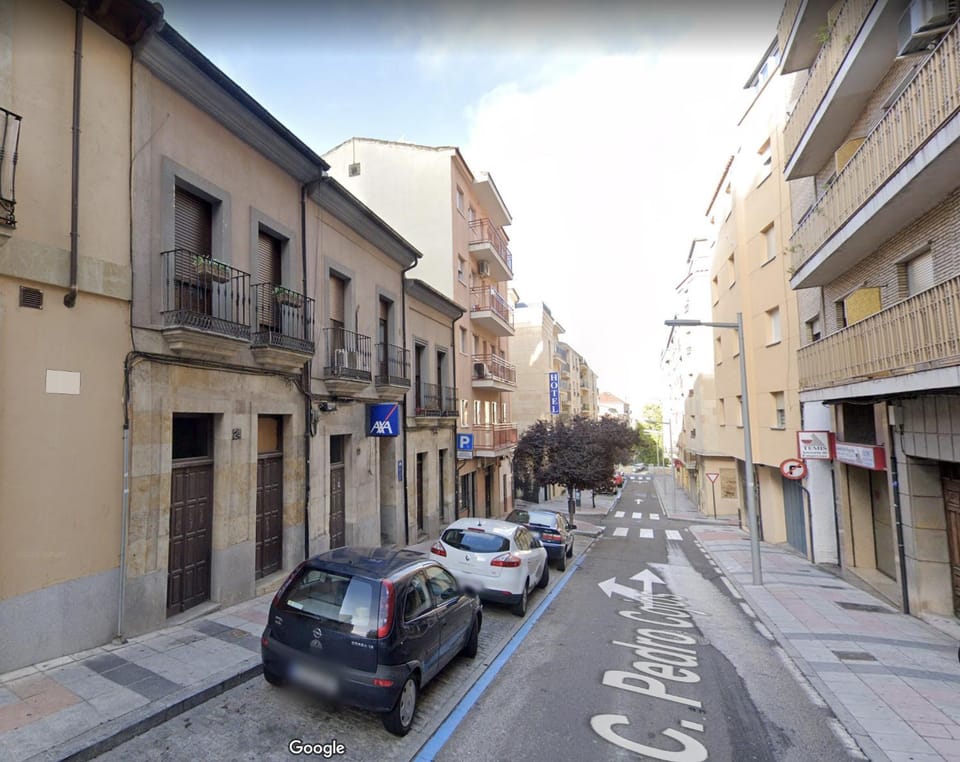 Property building, Street view, Location