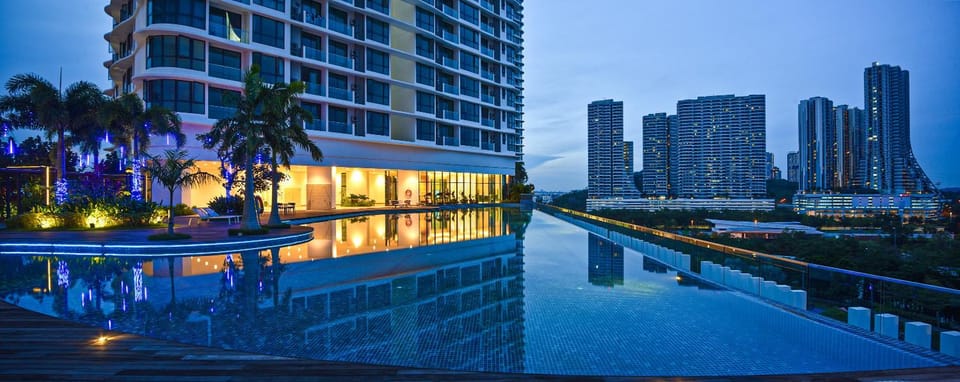 Night, Swimming pool