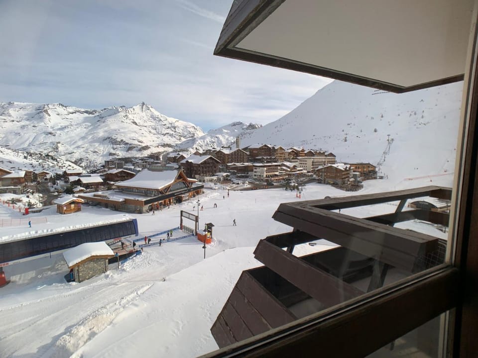 Appartement lumineux avec balcon, près des pistes et commerces, animaux acceptés - FR-1-502-503 Apartment in Tignes
