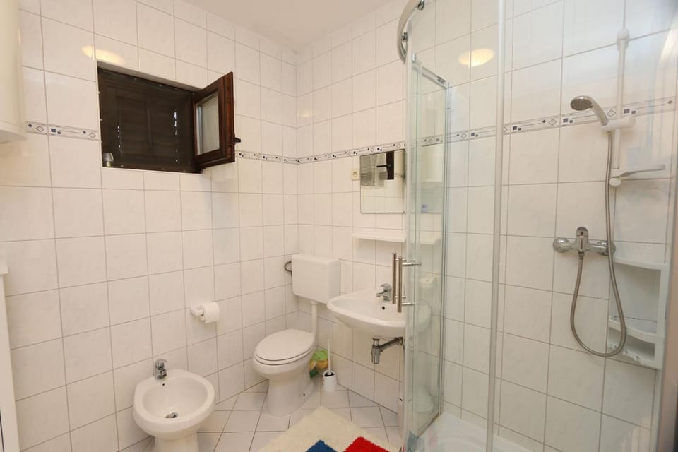 Toilet, Other