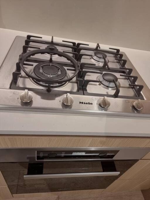 Sapphire Royale Suite in Macquarie Park Apartment in Sydney