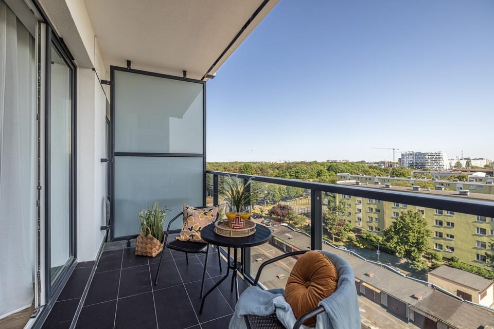 Day, View (from property/room), Balcony/Terrace, Seating area, City view
