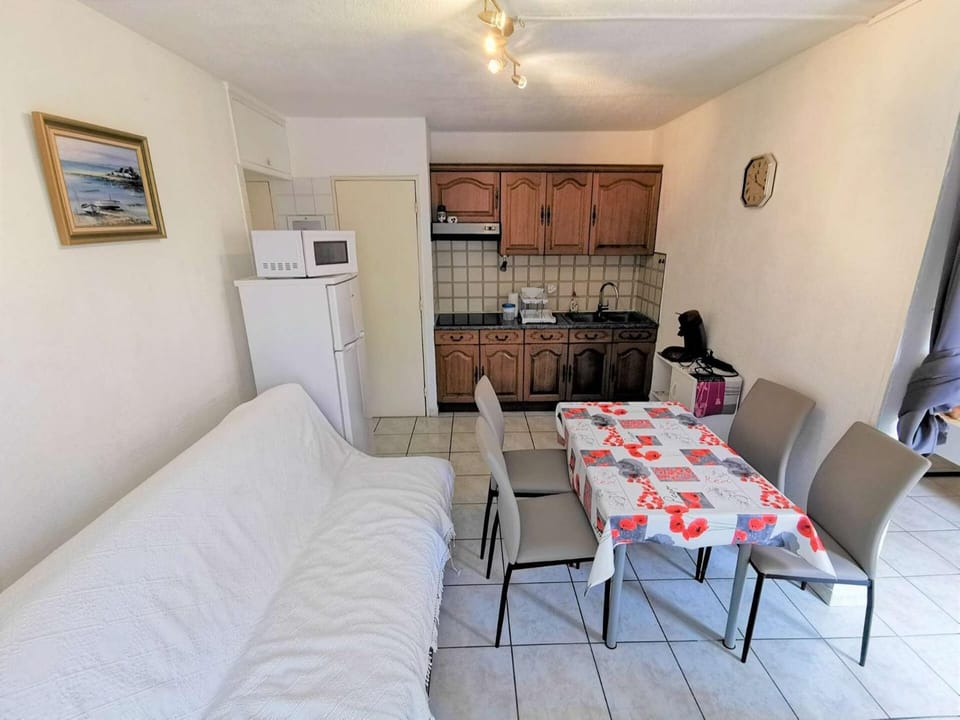 Résidence Les Sablons 1 Et 2 - Appartement 3 Pièces 5 couchages PORT LEUCATE. Réf: 1SAB1_97 MAE-6214 Apartment in Leucate