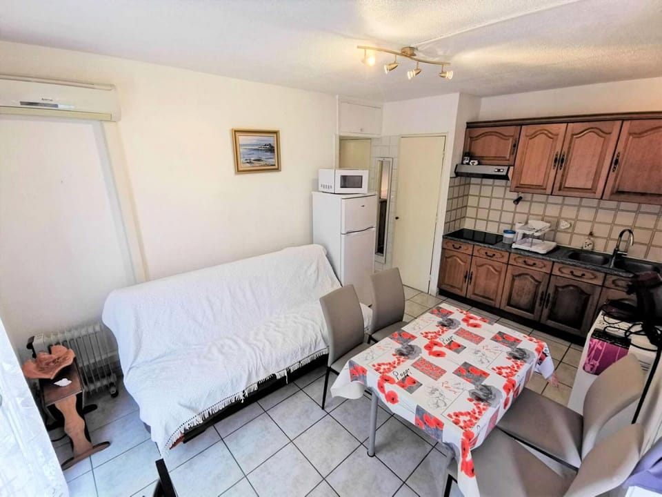 Résidence Les Sablons 1 Et 2 - Appartement 3 Pièces 5 couchages PORT LEUCATE. Réf: 1SAB1_97 MAE-6214 Apartment in Leucate