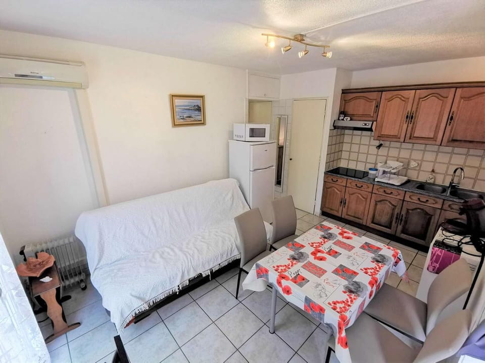 Résidence Les Sablons 1 Et 2 - Appartement 3 Pièces 5 couchages PORT LEUCATE. Réf: 1SAB1_97 MAE-6214 Apartment in Leucate