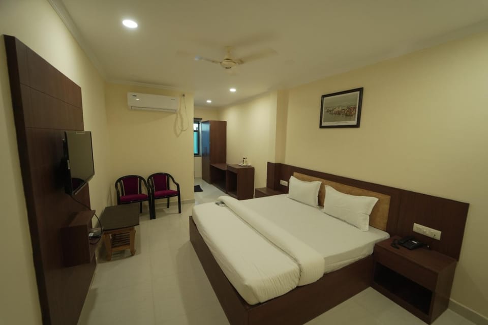 ICON PALACE INN Bed and Breakfast in Uttar Pradesh