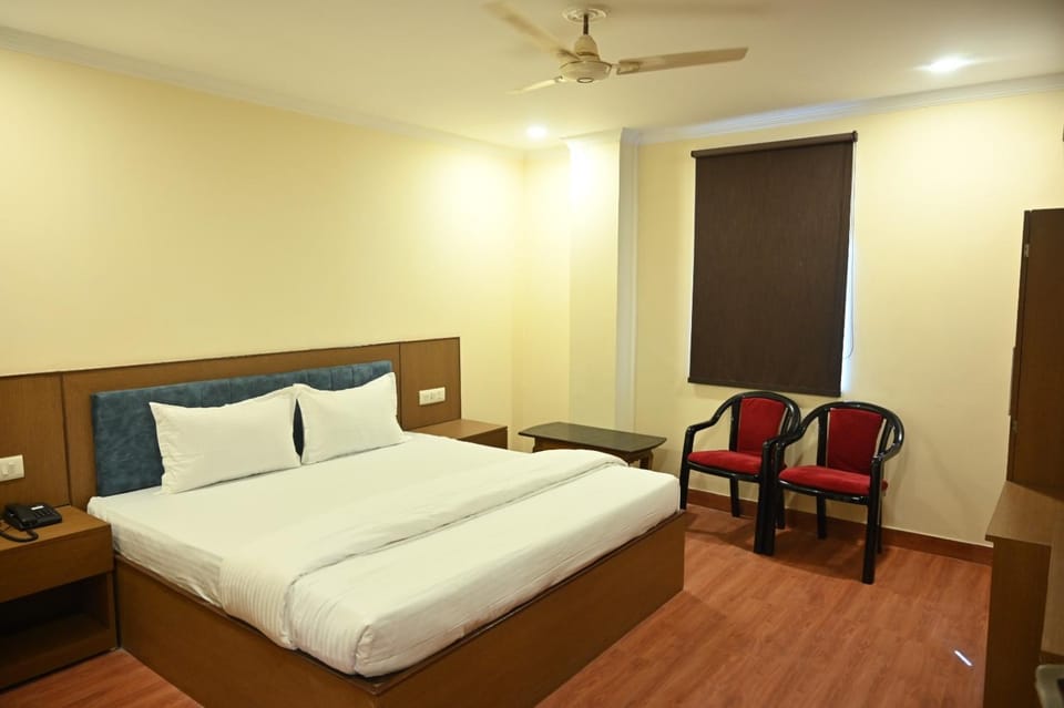 ICON PALACE INN Bed and Breakfast in Uttar Pradesh