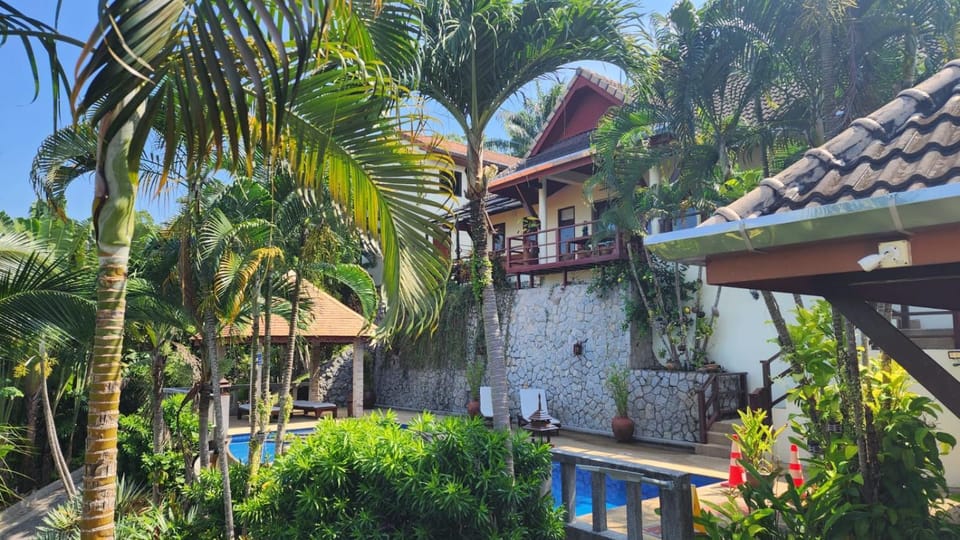 Property building, Pool view