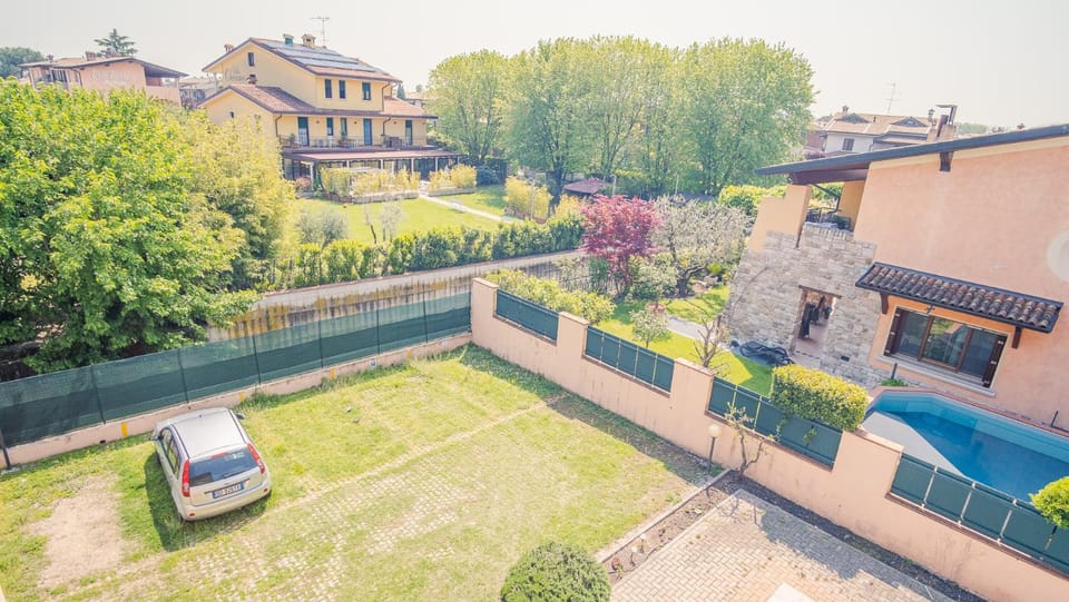 Property building, Garden, Garden view