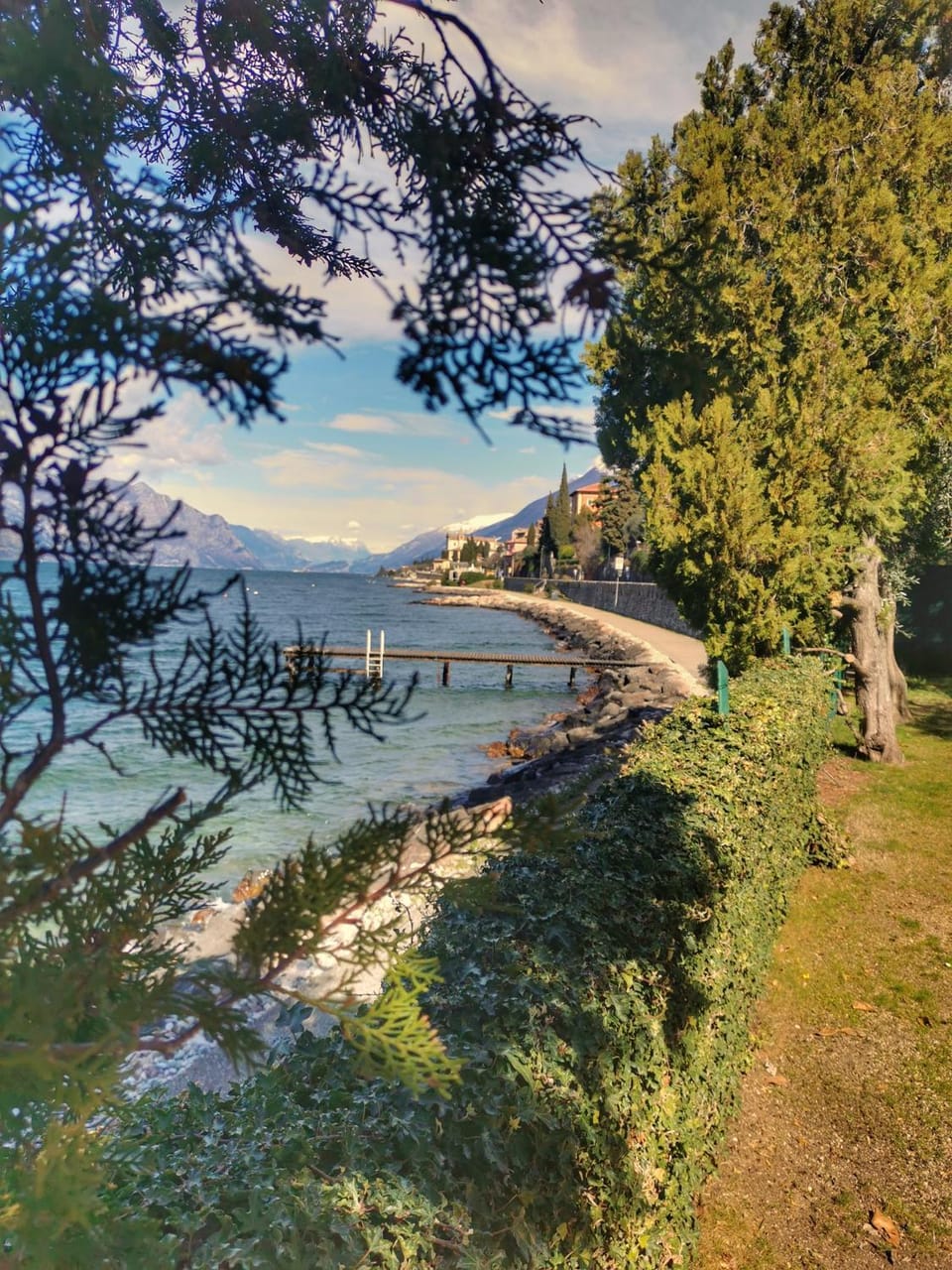 Nearby landmark, Natural landscape