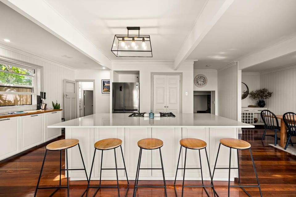 City view, kitchen
