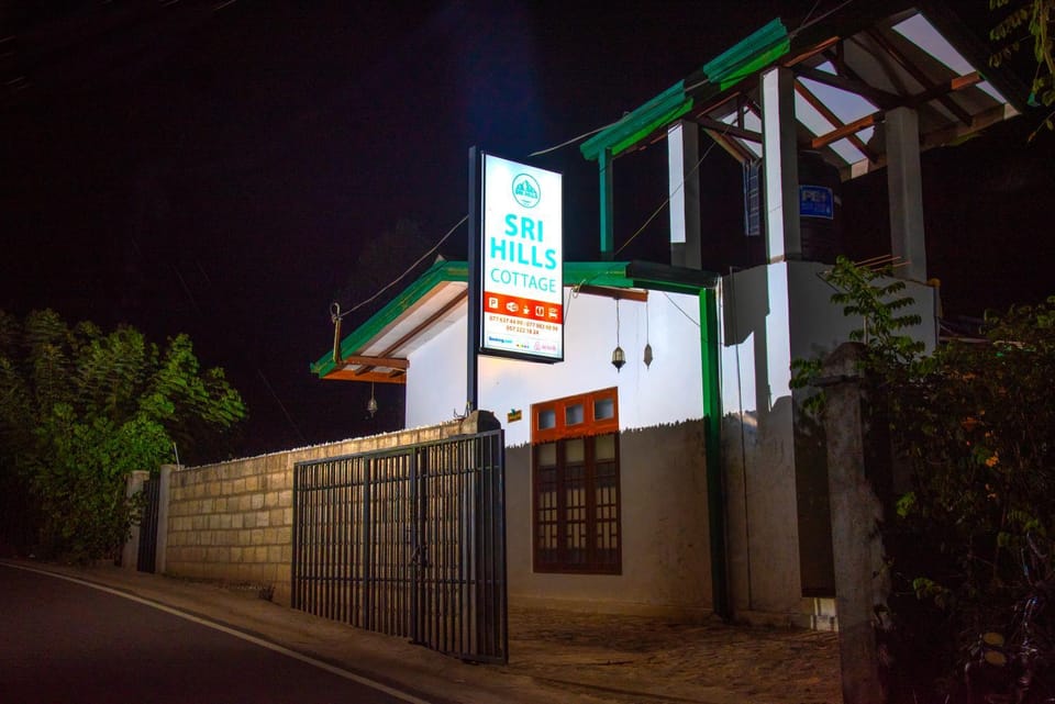 Property building, Property logo or sign, Street view
