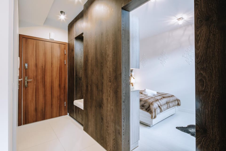 Bed, Photo of the whole room, Bedroom, towels, wardrobe