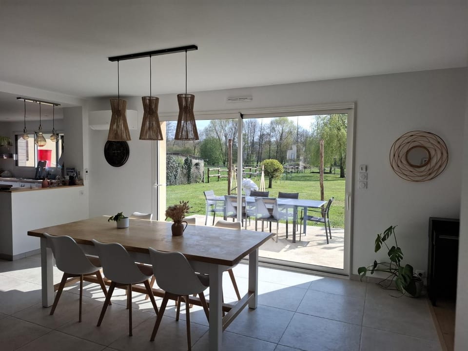 maison 300 m Circuit Bugatti 24h Bed and Breakfast in Le Mans
