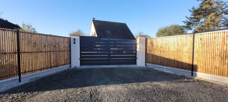 maison 300 m Circuit Bugatti 24h Bed and Breakfast in Le Mans