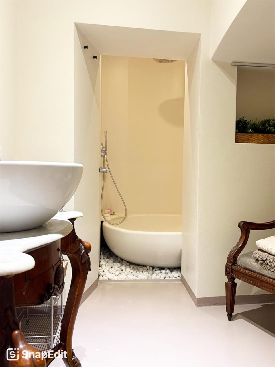 Shower, Bath