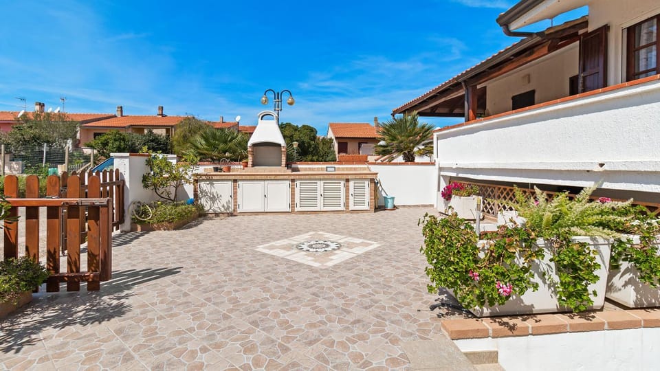 Property building, View (from property/room), Other