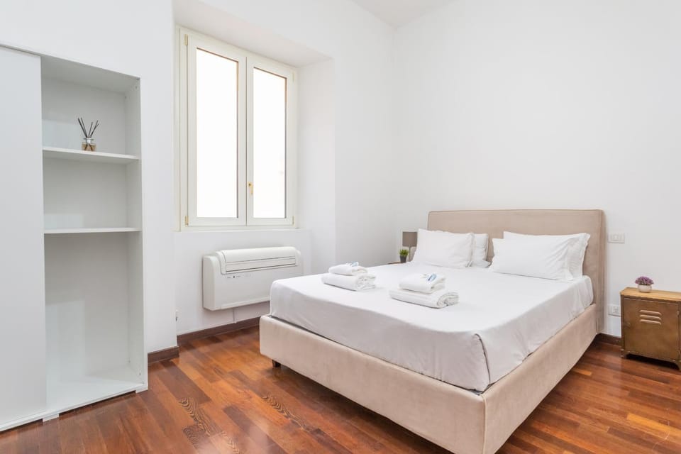 Bed, Photo of the whole room, Bedroom, towels, wardrobe, air conditioner