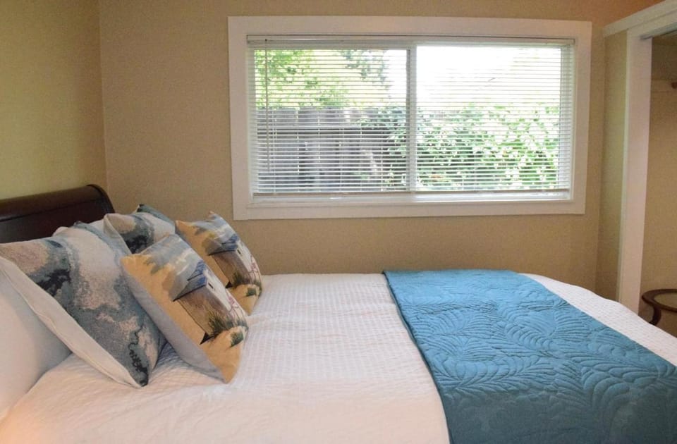 Palo Alto Quiet 1 Bedroom Stanford University Bed and Breakfast in Menlo Park