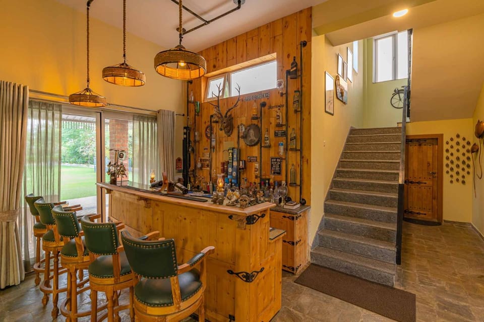 Lounge or bar
