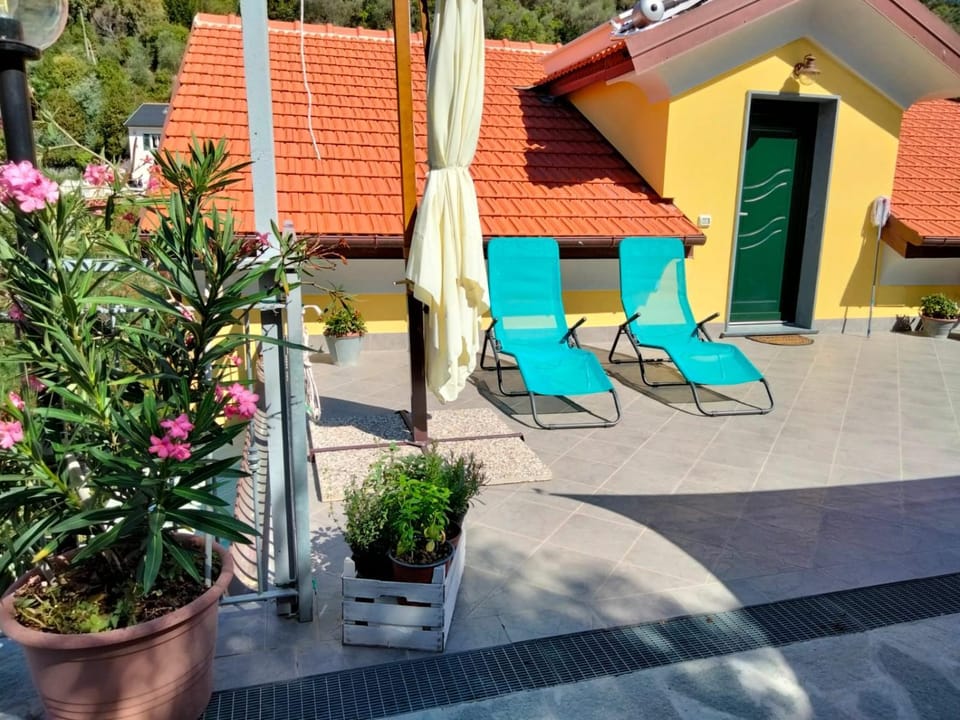 Casa del Luppolo Apartment in Moneglia