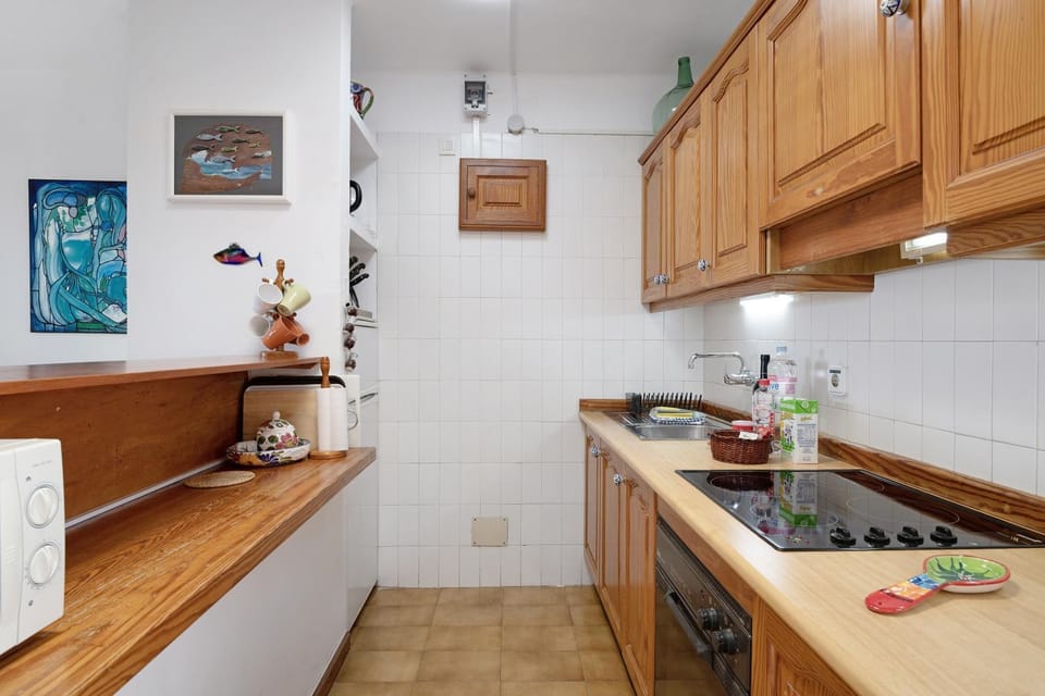 Kitchen or kitchenette, Living room