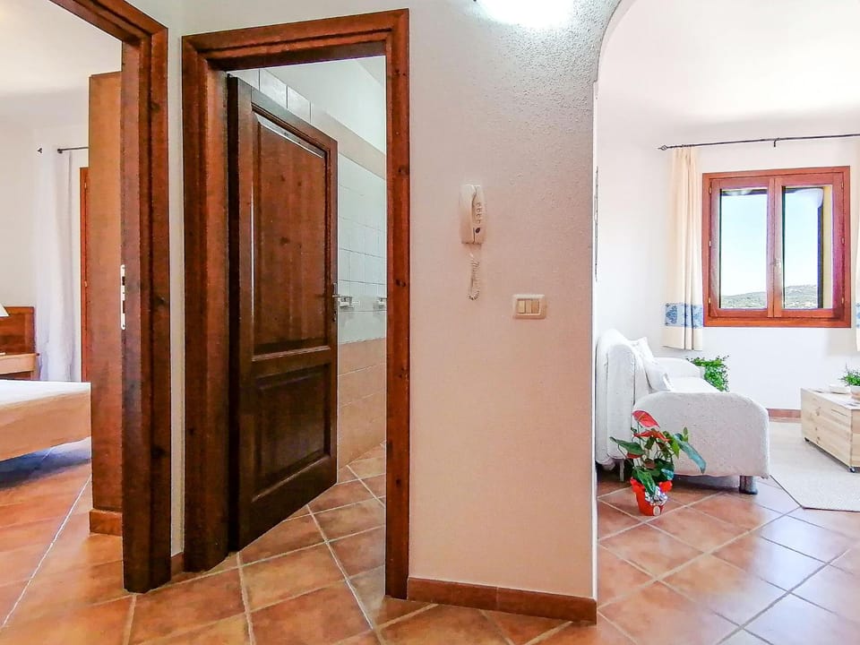 Living room, Photo of the whole room, Bedroom