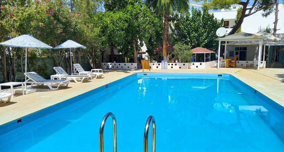 Pool view, Swimming pool, Swimming pool, sunbed