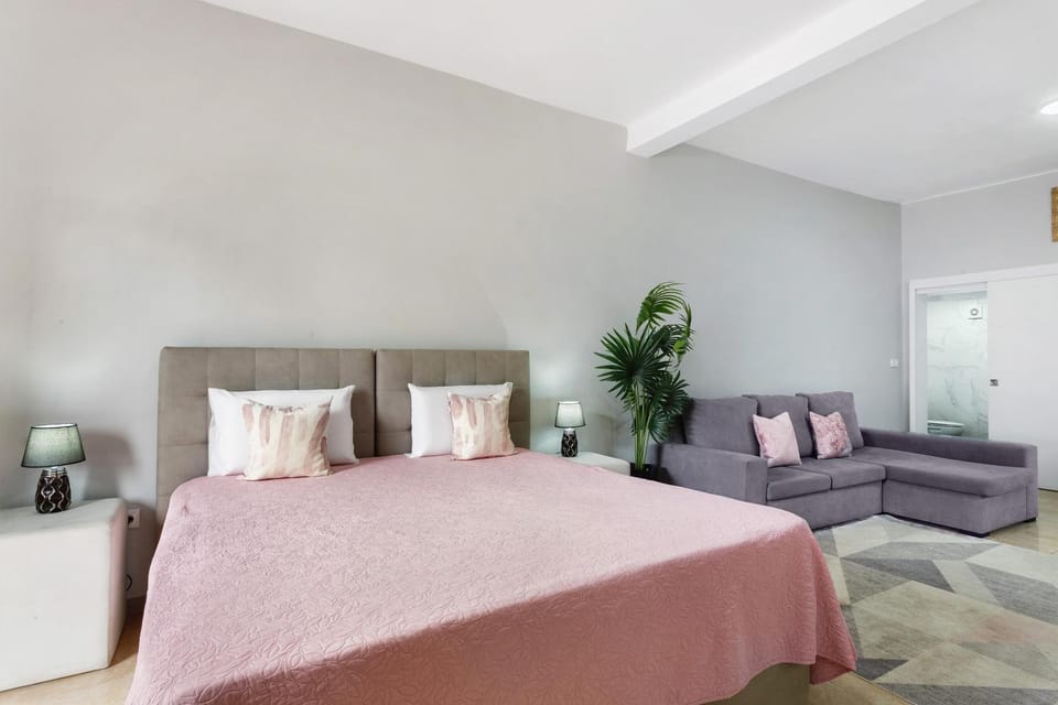 Living room, Bedroom