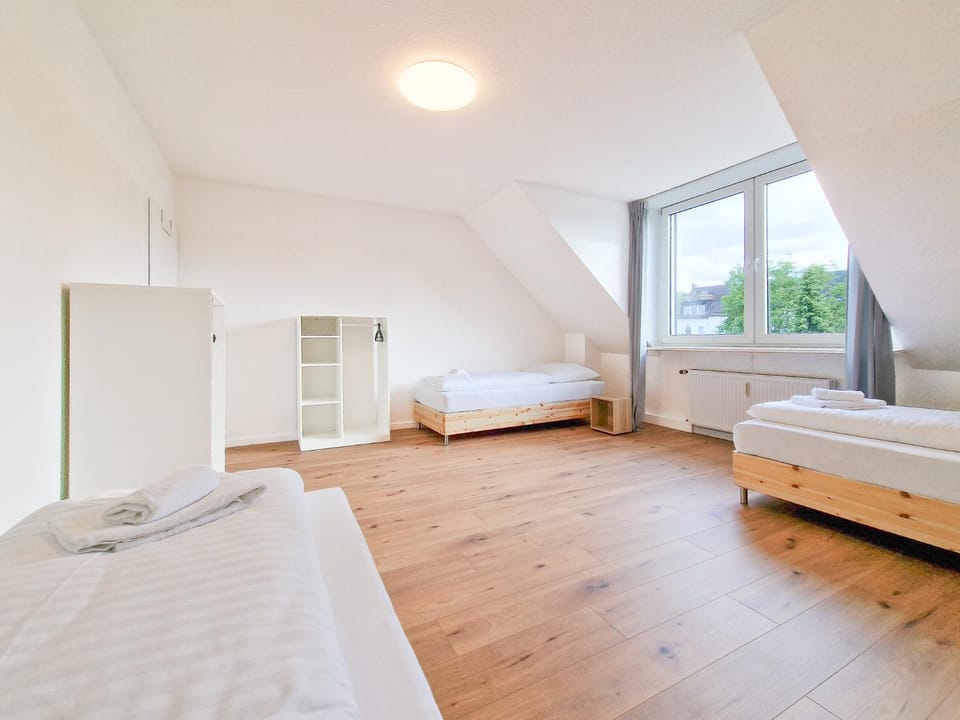 Bed, Photo of the whole room, Bedroom, wardrobe