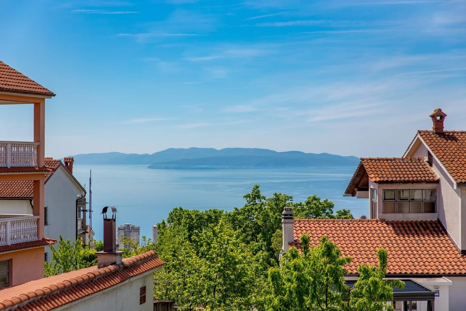 Day, Natural landscape, View (from property/room), Balcony/Terrace, Mountain view, Sea view
