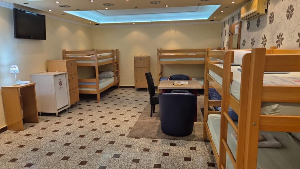 TV and multimedia, bunk bed