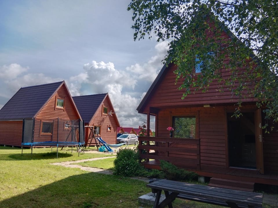 Property building, Day, Garden, Garden view