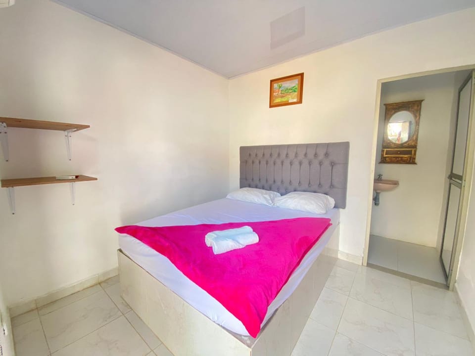 Bed, Photo of the whole room, Bedroom, towels, wardrobe
