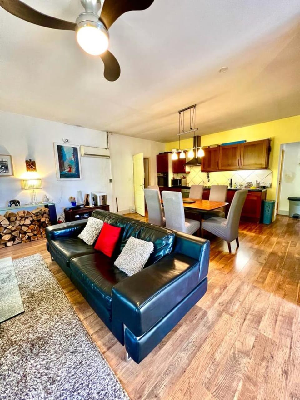 Holiday home in the city-center of Antibes with a private pool House in Antibes