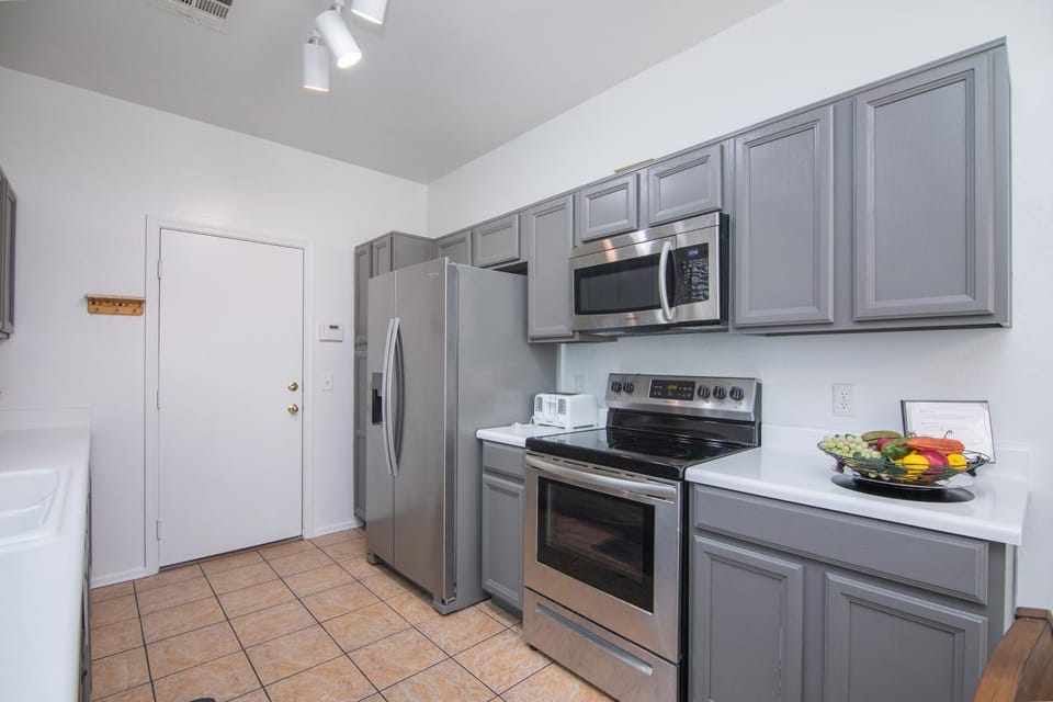 Kitchen or kitchenette, kitchen