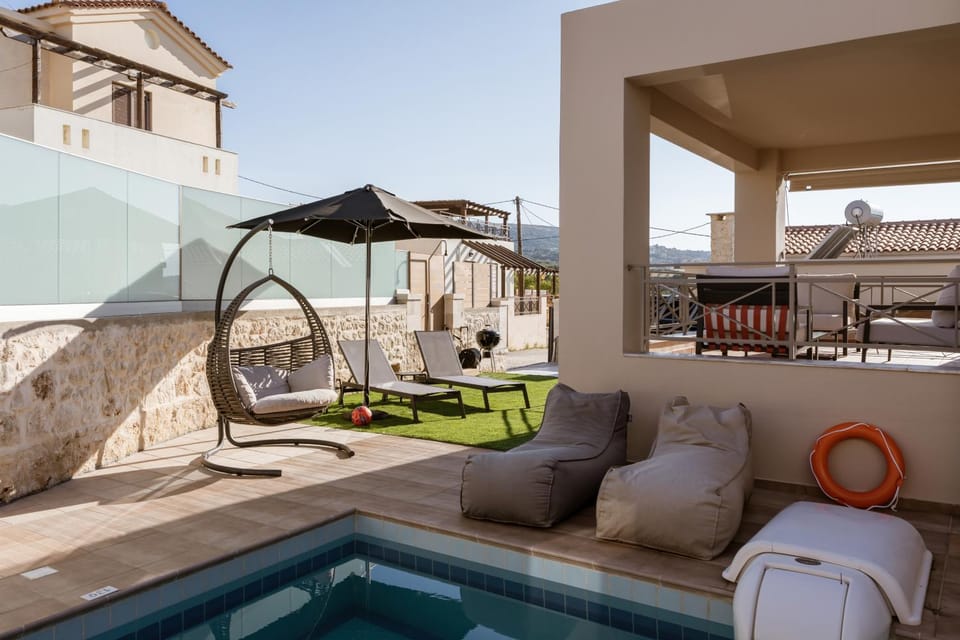 Patio, Day, View (from property/room), Balcony/Terrace, Seating area, Swimming pool